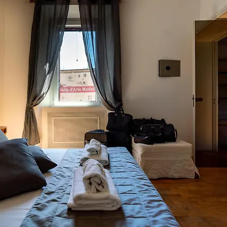 Bellavista Crispi Piazza Del Popolo Apartament *